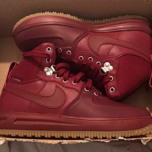 nike boots